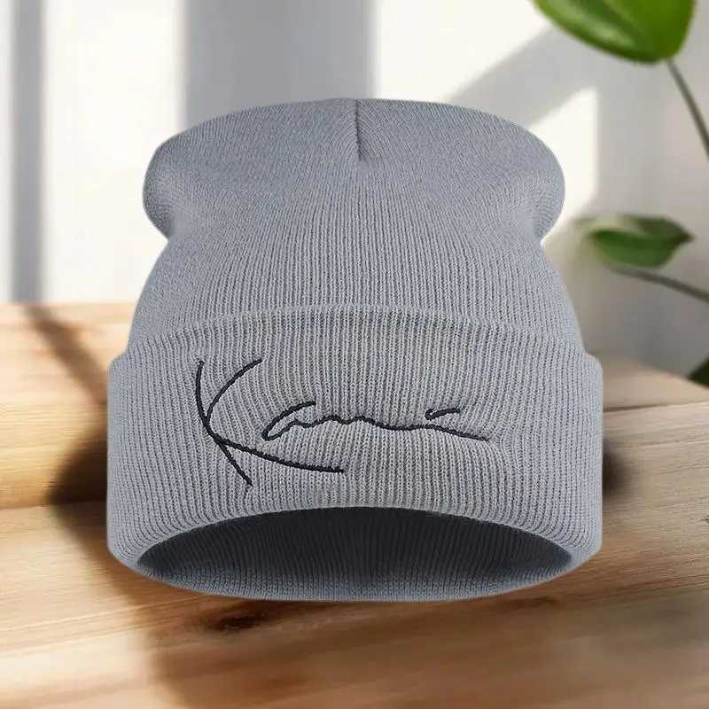 Luxury 1Pieces Karl Kani Retro Letter Embroidered Knitted Hat For Men And Women Winter Warmth Hooded Knitted Hat Mountaineering Hat Y251209