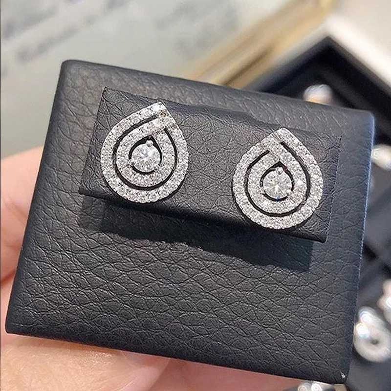 Huitan Fancy Cubic Zirconia Stud Earrings Women Delicate Design Fashion Versatile Ear Jewelry Luxury Wedding Party Accessories K251209 H260129