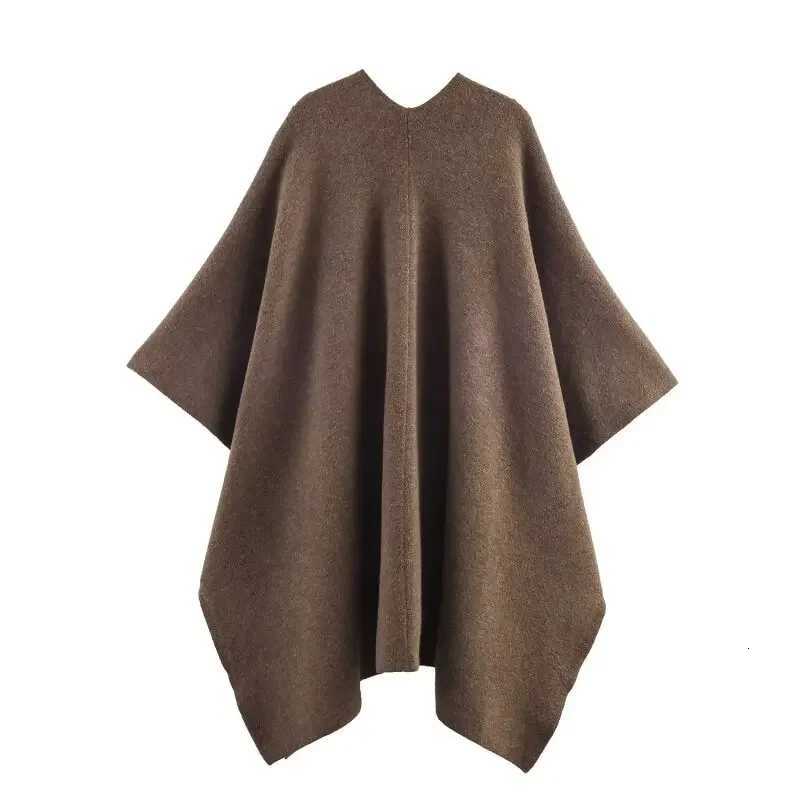 Luxury Elegant Lady Tippet Knitted Cape Winter Women Cloak Coat Camping Vocation Warm Clothing Loose Tops Streetwear Wraps Ponchos Y251208
