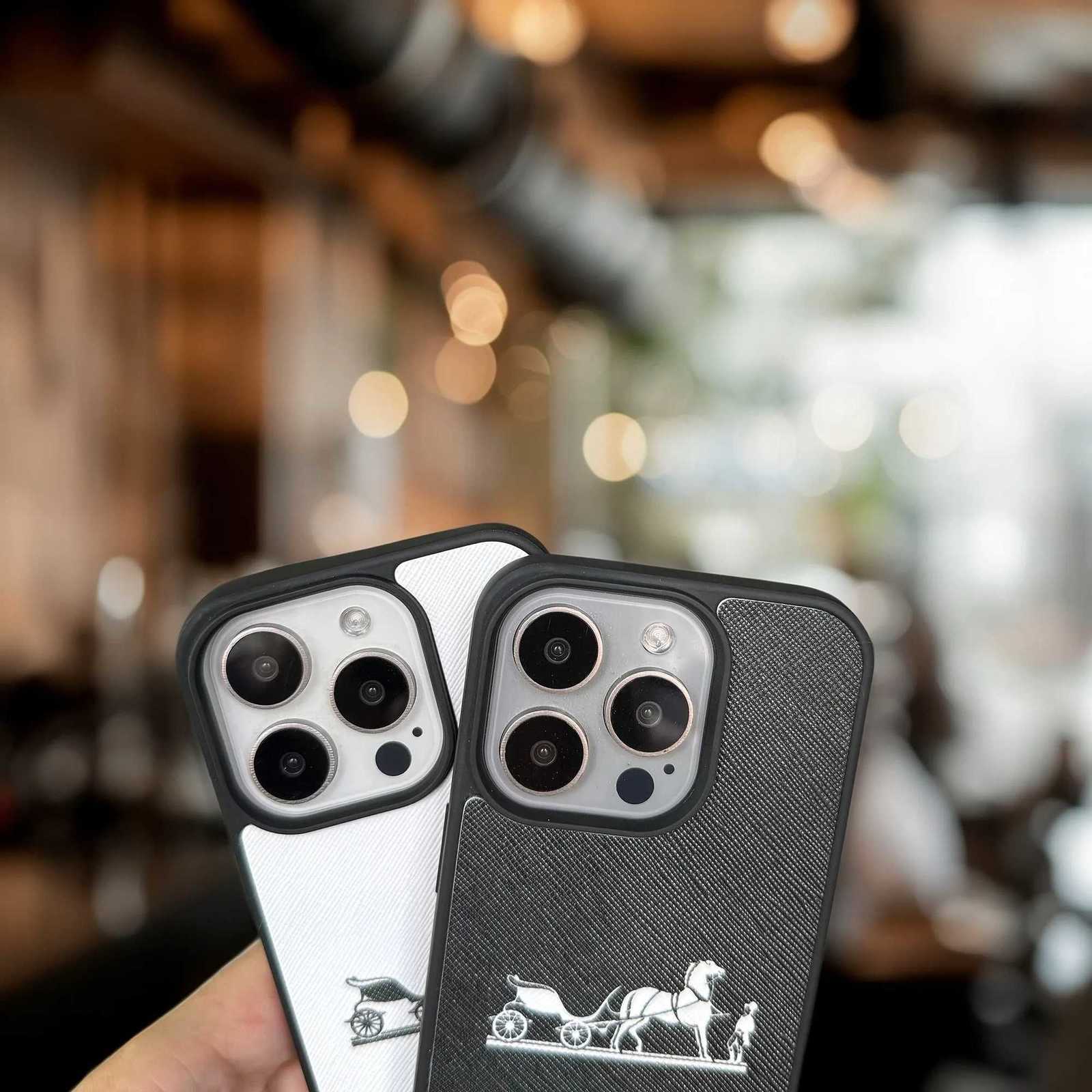 streetwear phone case for iphone 17 16 15 14 plus 13 12 11 pro max cover Luxury funda Cross pattern leather cases carcasa C251209