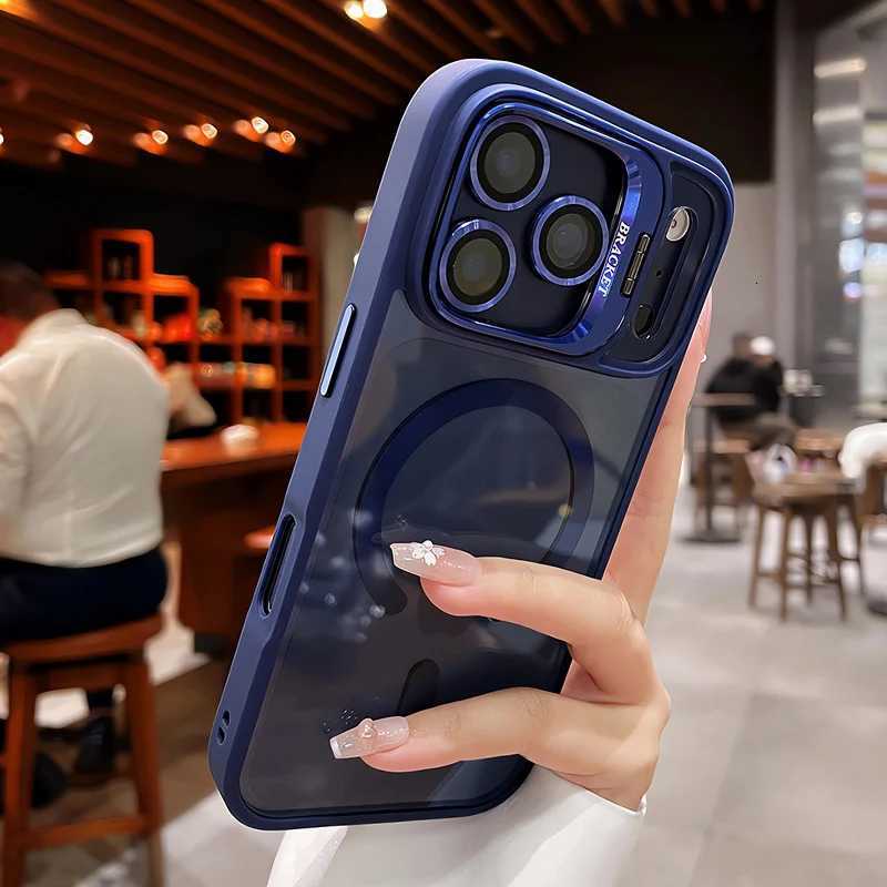 Matte Hard PC tra Slim Case For iPhone 17 12 13 14 16 15 Pro Max 17Pro Cases Plating Camera Film Transperent Shockproof Cover C251209