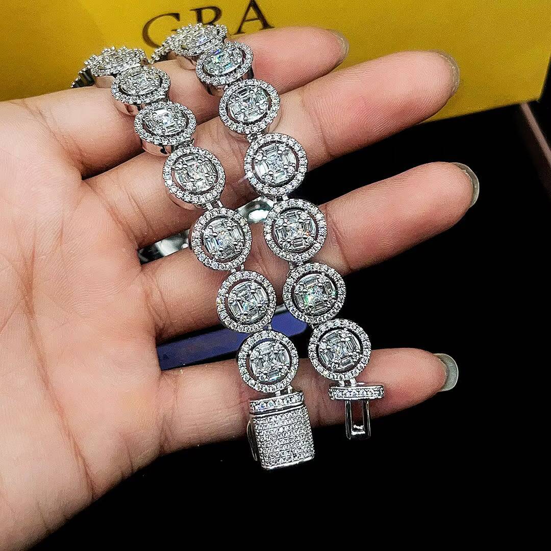 Trend Luxury Shiny Moissanite Jewelry Gold Plated Diamond Woman Necklace Cuban Link Moissanite Chain Rock Chain