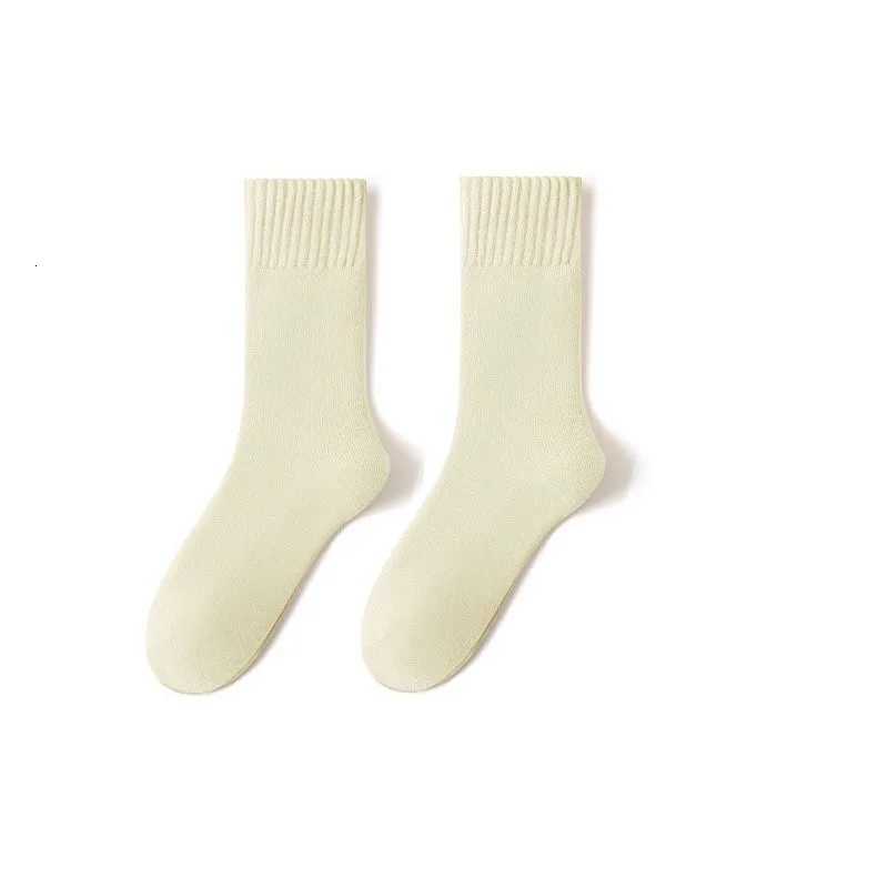 3 Pairs Ultra Thick Wool Socks for Men Winter Thermal Warm Crew Mid-Calf Cotton Blend Anti-Cold Floor SocksT251209
