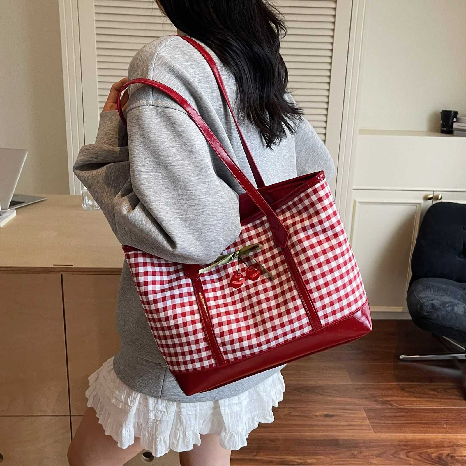 LEFTSIDE Shopper Shopping Shoder Bags for Wen PU Leather Tote Bag 2025 Summer New Designer Bow Purses and Handbags Y251209