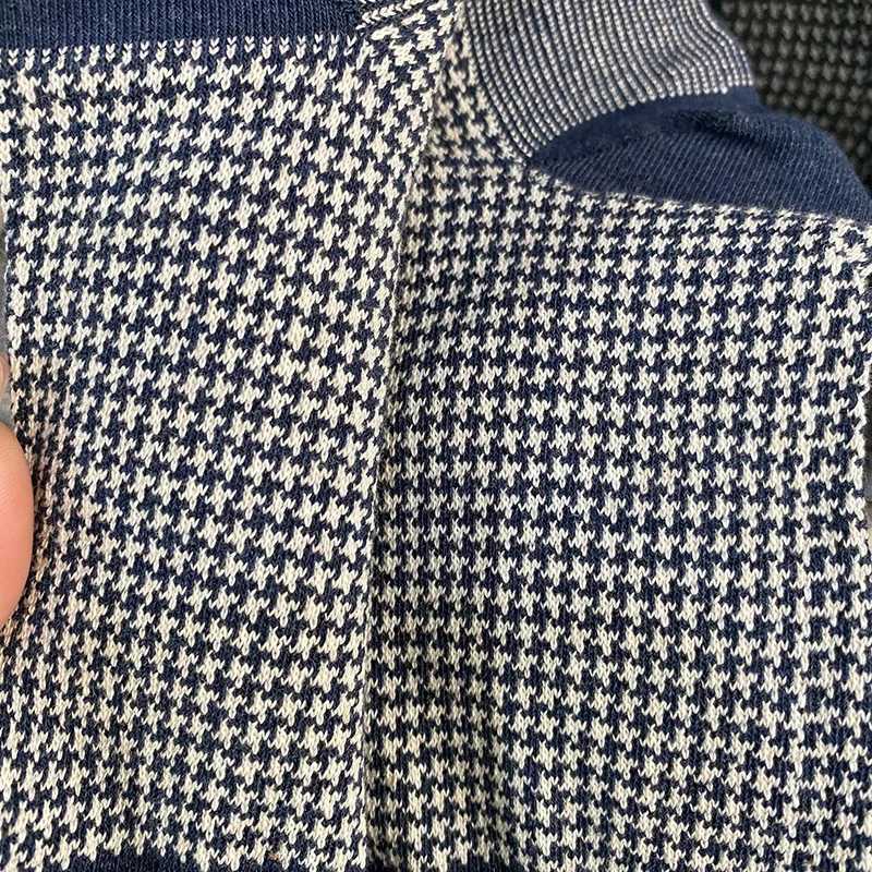 Gentleman Mens Socks Solid Color Combed Cotton Plaid Business Style Sport Mid Tube Boys Skateboard Novelty Breathable GiftsT251209