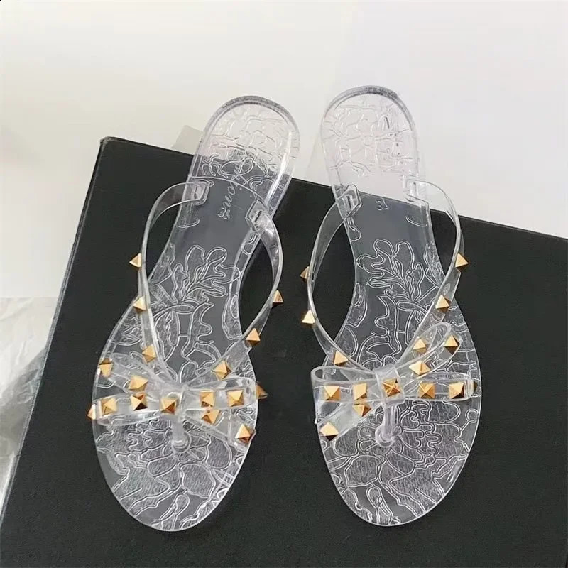 2025 Summer Women Slippers Bow Flip Flops Rivet Flats Sandals Outdoor Transparent Crystal Beach Shoes Female Open Toe Shoes 251204