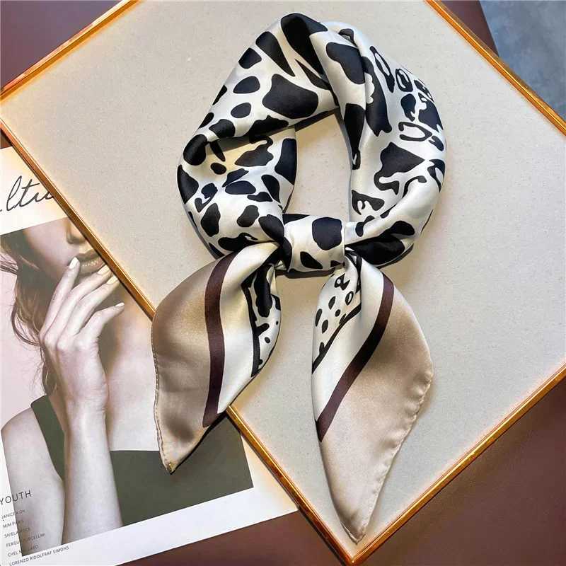 Luxury Fashion Women Silk Scarf Ladies Leopard Print Shawl Headband Small Hair Scarves Bandana Female Handkerchief Scarves 70Cm Square Y251208