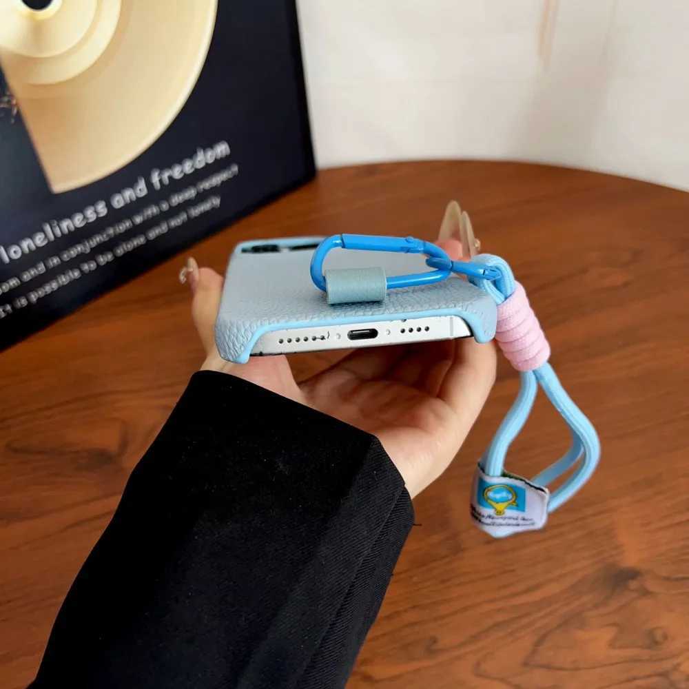 Luxury Lichee Pattern Leather Case For iPhone 16e 15 14 Plus 11 12 13 Pro Max With Wristband Lanyard Silicone Shockproof Cover C251209