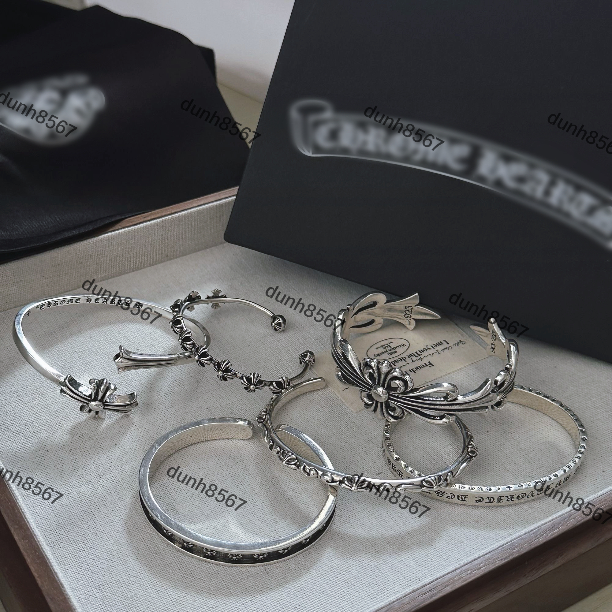 Chrome Adjustable Bracelet Designer Mini Black Cross Bracelet Chrono Sanskrit Necklace Hip Hop Horseshoe Jewelry Zirconia Daily Chrime Gift Jewelr