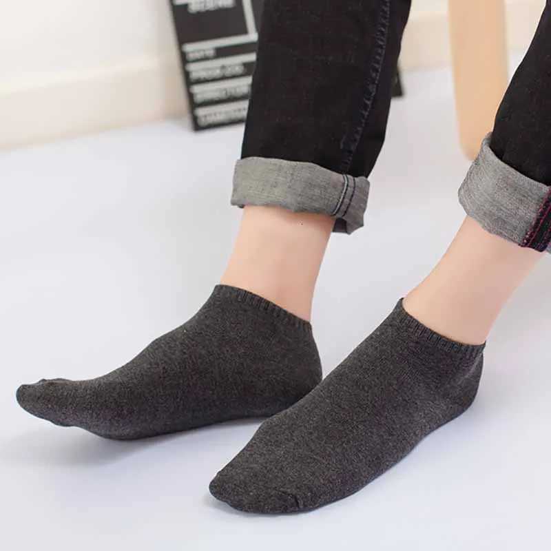 Oversize Mens Socks Cotton Plus Size Solid Color Men Business Casual Short Ankle Sock Black White Gray Summer Calcetines HombreT251209