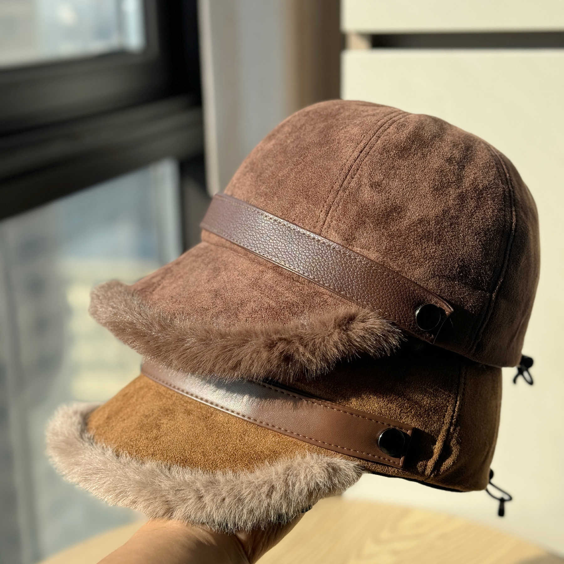 Leather fur plush wide-brimmed beanie for women, new style, suitable for autumn and winter, outdoor warmth and insulation, fleece lined, fisherman hat