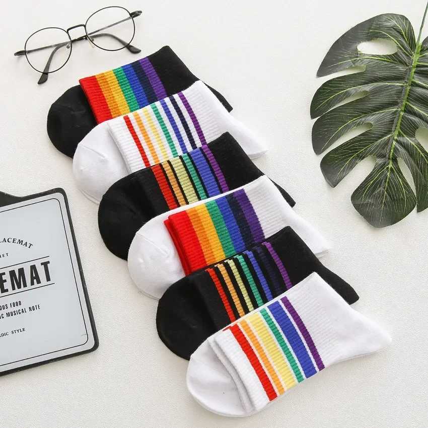 Unisex Stripes Mid Men Socks Women Girls Harajuku Colorful Funny Socks Men Cotton Rainbow ColorT251209