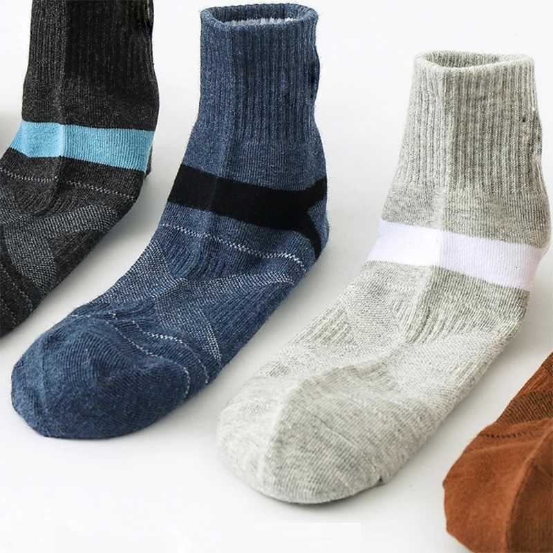 10PCS5Pair High Quality New Autumn Mens Sports Socks Running Winter Casual Breathable Active Socks Stripe Sport Socks EUR38-48T251209