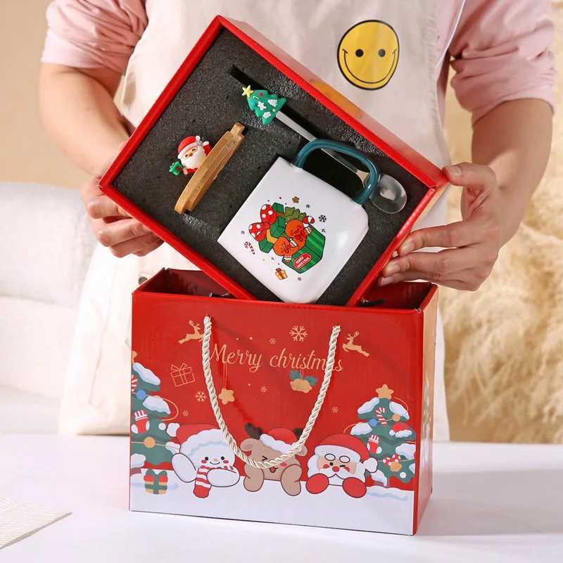 Hot-selling Christmas ceramic cups Christmas gifts cute covered spoon milk cups off coffee cups H251209