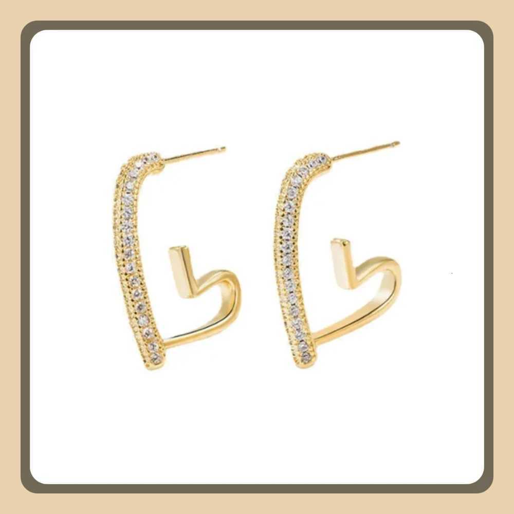 Trendy Simple Gold Color Hoop For Women Girl Crystal Heart Minimalist Earrings Party NEW C-shape Jewelry Gifts H260202