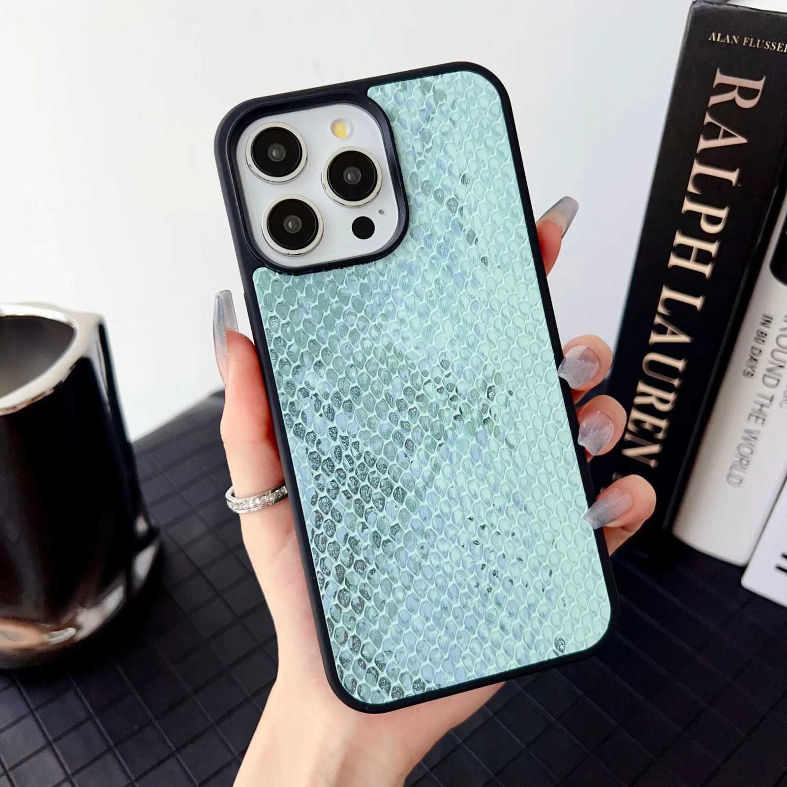 snakeskin phone case for iphone 17 16 15 14 plus 13 12 11 pro max cover Luxury leather funda gold stamping cases carcasa C251209