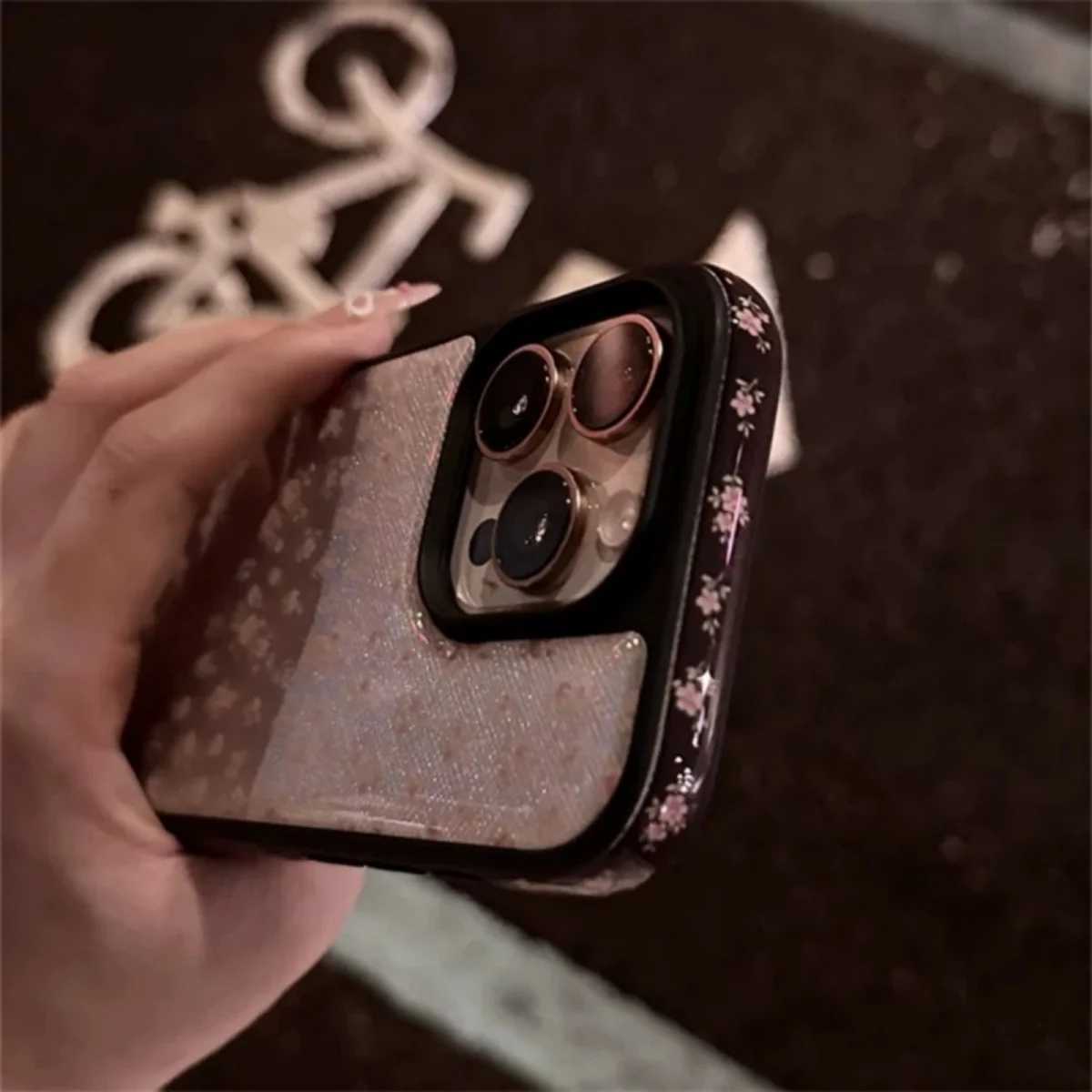 Fl Sn Small Floral Design Suitable For Iphone 16 Pro Max Phone Case 15 14 13 Pro Anti Drop Adhesive All Inclusive Pro C251209