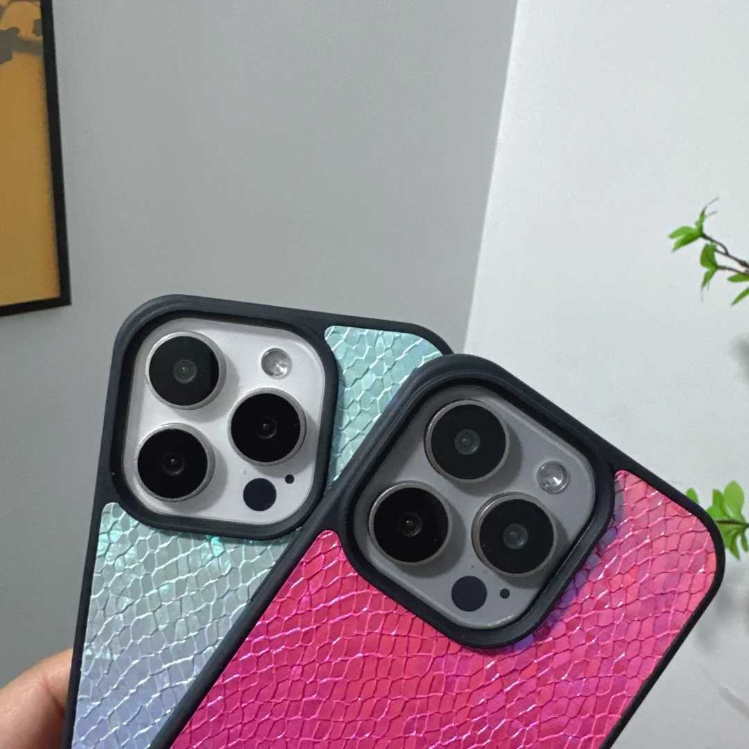 Luxury relief Gradual snakeskin pattern Case for iPhone 16e 16 15 14 Phone Cover 15 13 12 11 Pro MAX Hard Shockproof Back Funda C251209