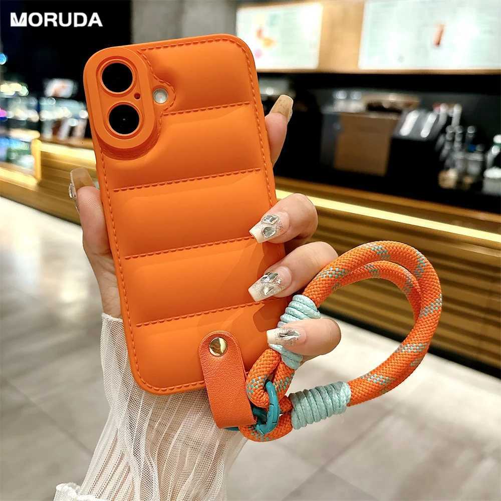 Luxury Hand Wrist Strap Case for iPhone 16 15 14 13 Pro Max 12 11 X Xr Xs 7 8 Plus SE Lanyard Solid Color Soft Cover C251209