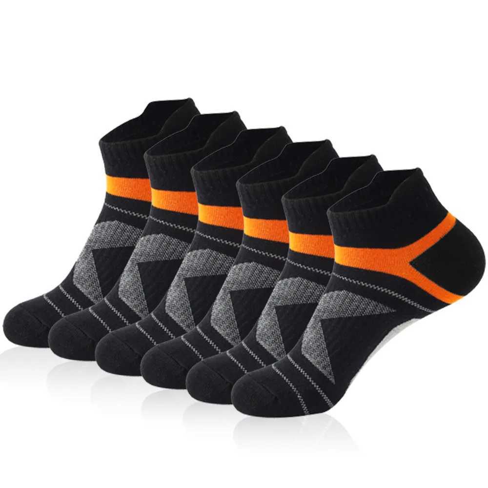 1pc Mens Medium Cotton Socks Thickened Sweat Absorbing Sports Socks Outdoor Wear-resistant Shock Absorption Running SocksT251209