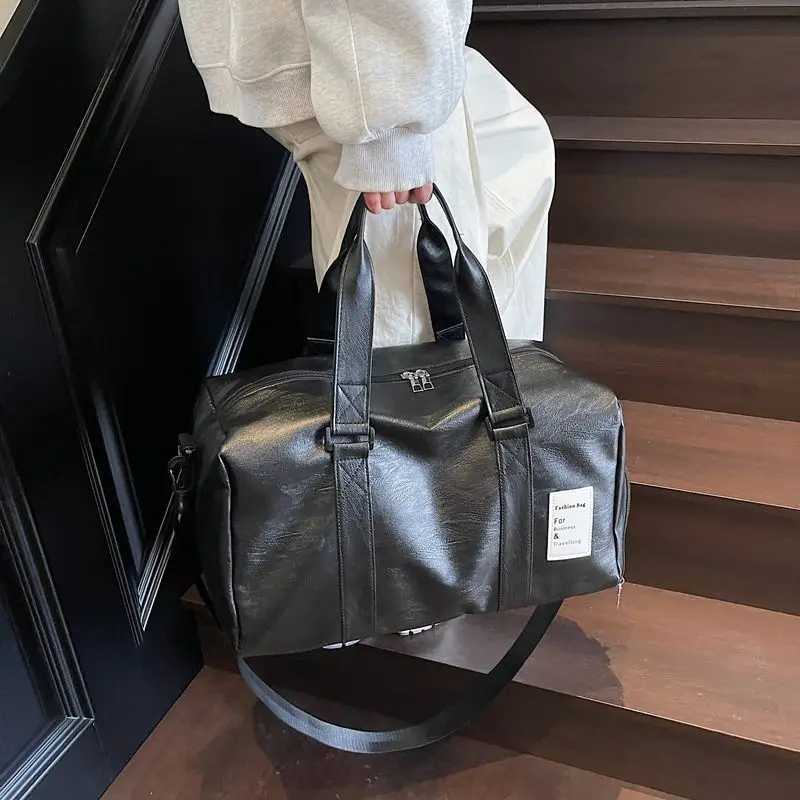 Gym Bag Leather Sports Bags Dry Wet Bags for Men Wen Training for Shoes Fitness Yoga Travel Lage Shoder Sport Bag Y251209