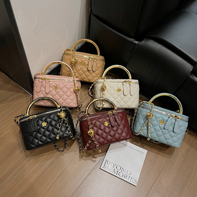 Free shipping designer bags for womens Shoulder bags white khaki pink black blue New fashionable and versatile crossbody bag