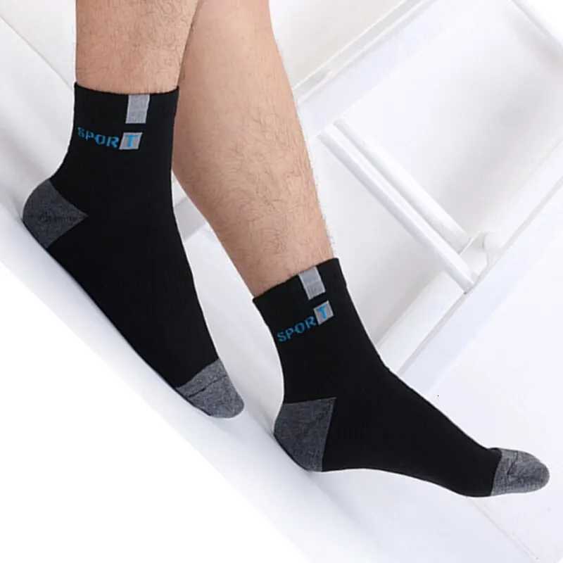 5Pairs/Lot Mens Socks Mid-tube Socks Absorb Sweat Running Professional Sports Socks Breathable Outdoor Basketball Riding SocksT251209