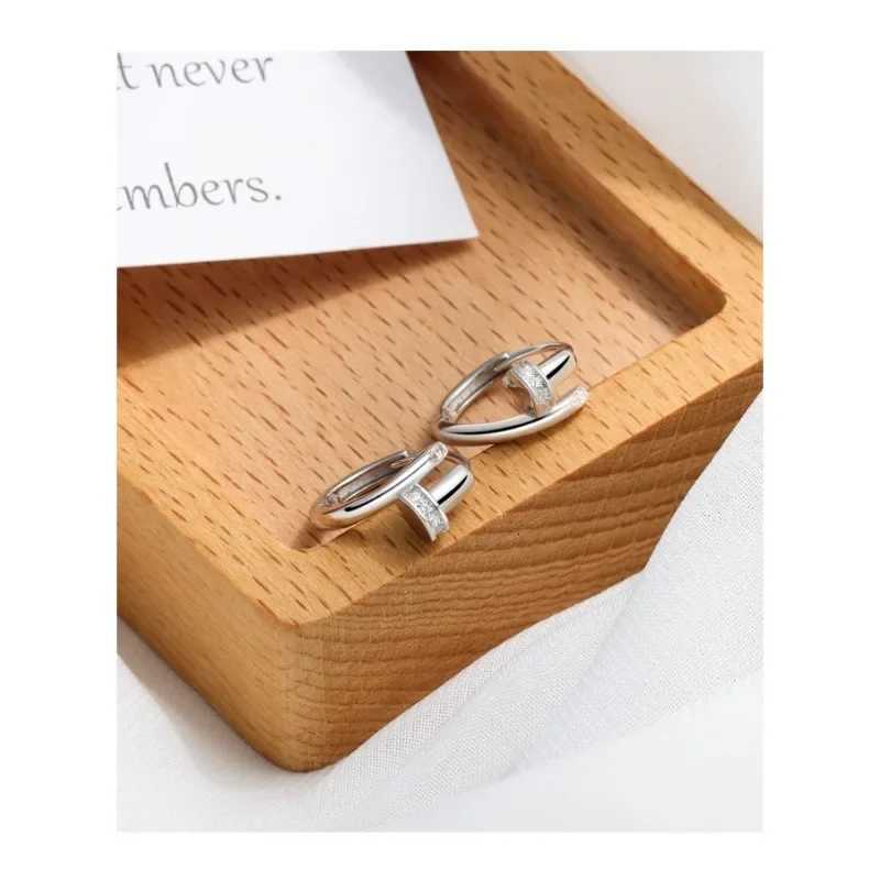 New High-Grade Zircon Metal Oval Gold Hoop Earrings Woman Korean Fashion Jewelry Simple Delicate Accessories For Party Girls K251209 H260129