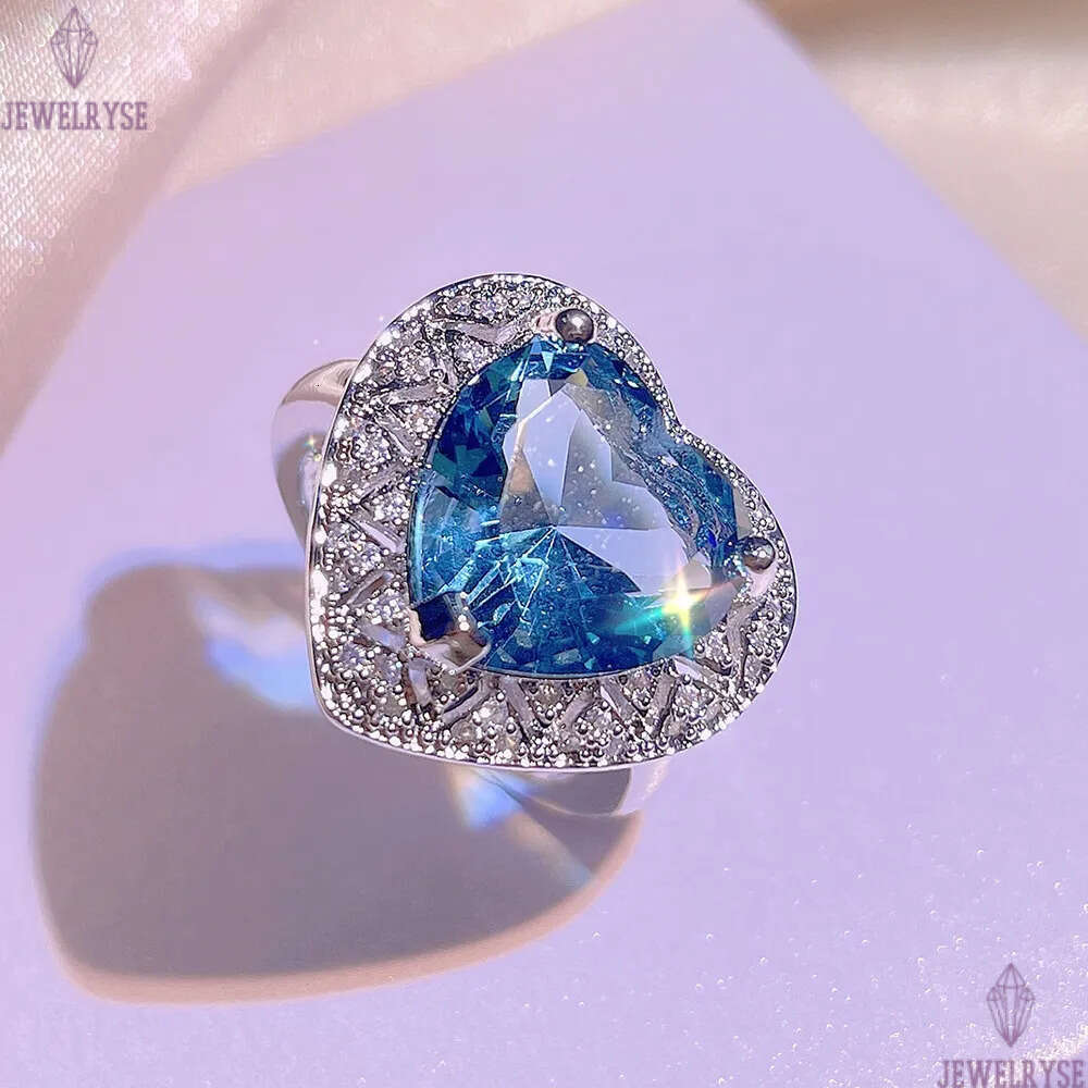 Womens Bling Blue Stone Crystal Diamond Stud Earrings Necklace Rings Nice Shining Zircon OL Designer Ear Ring Love Heart Earring Earings Jewelry