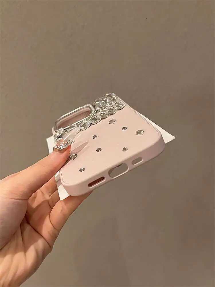 High Quality Phone Case For iPhone 17 16 15 13 12 14 Pro Max Luxury Glitter Diamond Bling Rhinestone Cover For iPhone 17 Pro max C251209