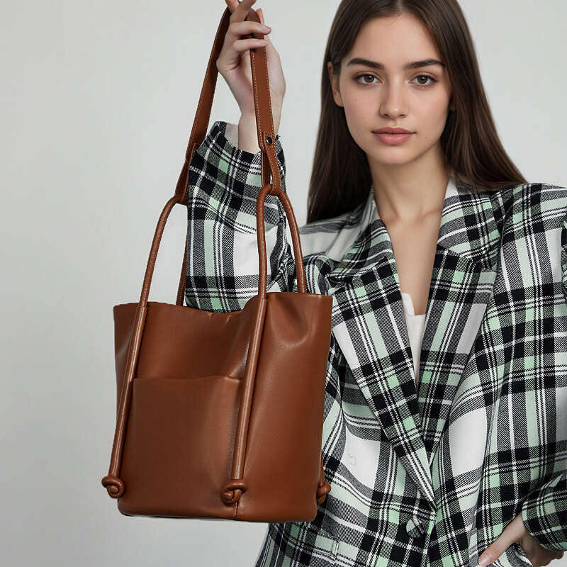 Luxury Bag Designer Shoulder Bags Totes Hobo Niche Design High Quality Soft Cowhide Large Capacity Tote Simple Genuine Leather Crossbody Elegant Fashi