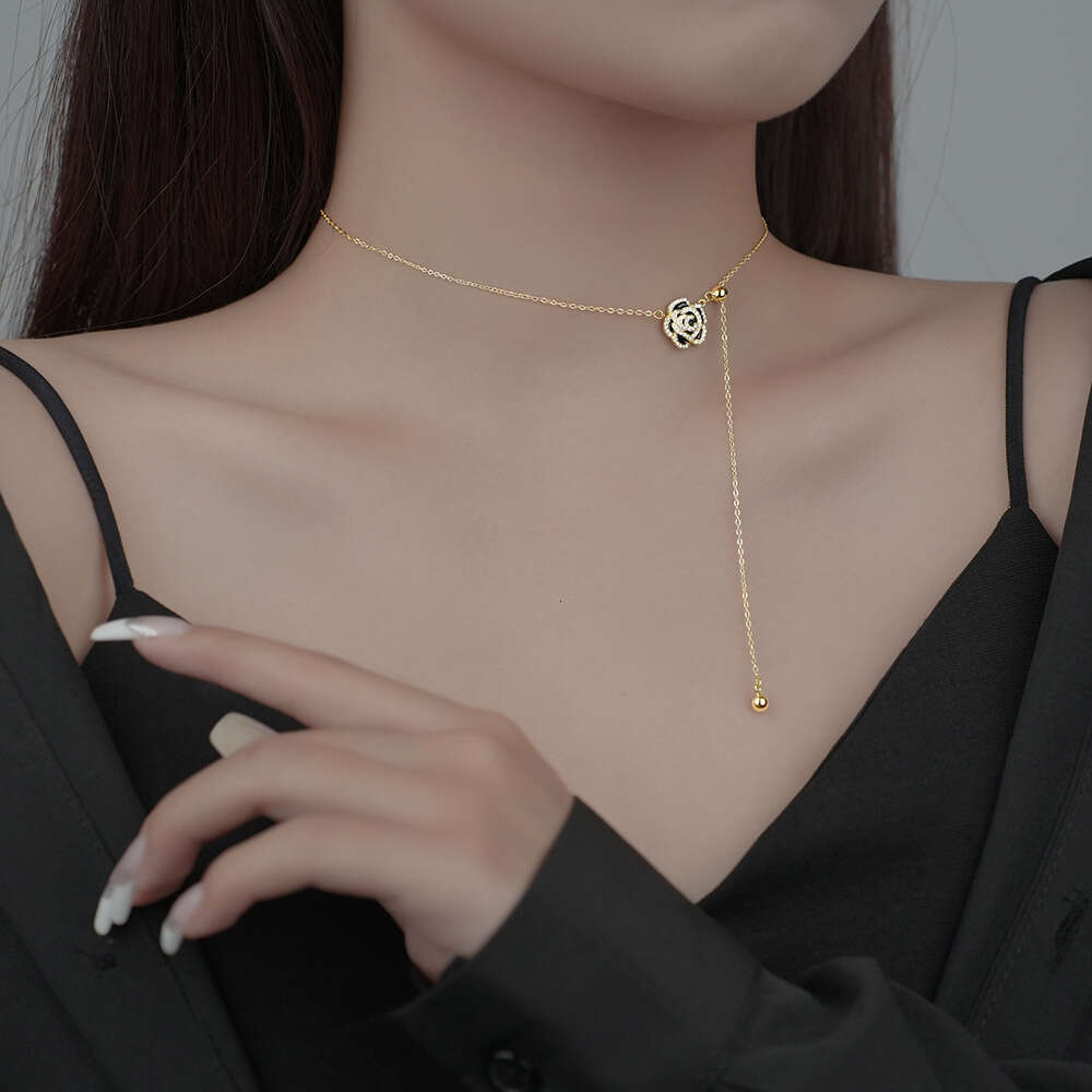 S925 Sterling Silver Camellia Elegant Collarbone Chain for Women French Retro Niche Design Light Luxury Tassel Necklace Wholesale