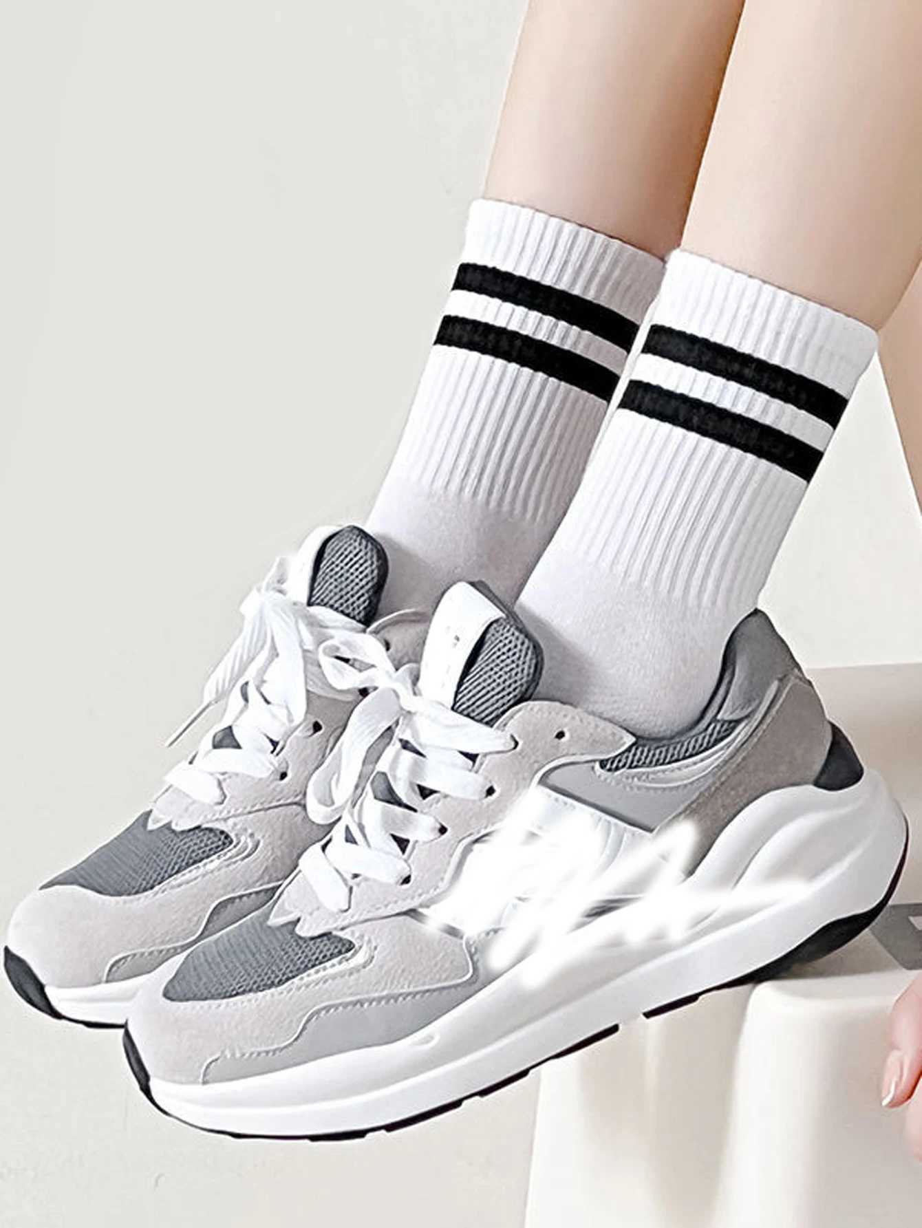 6 Pairs Popular Parallel Bars Socks Mens Business Sports Sweat-absorbing Breathable Spring Autumn Simple High-quality Boy SocksT251209