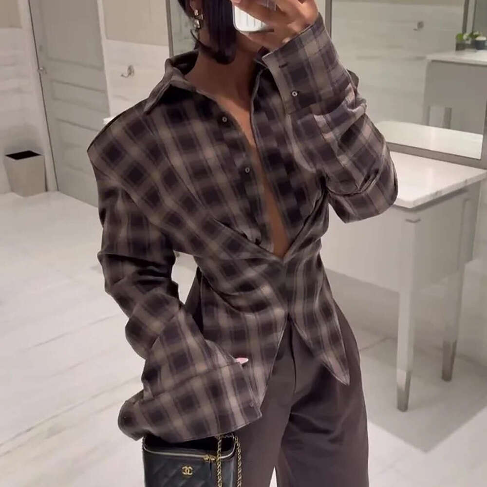 Irregular Slim Fit Long Sleeve Plaid Shirt Cross-Border Padded Shoulder Hot Girl Design Hollow Out Top New Early Autumn B5