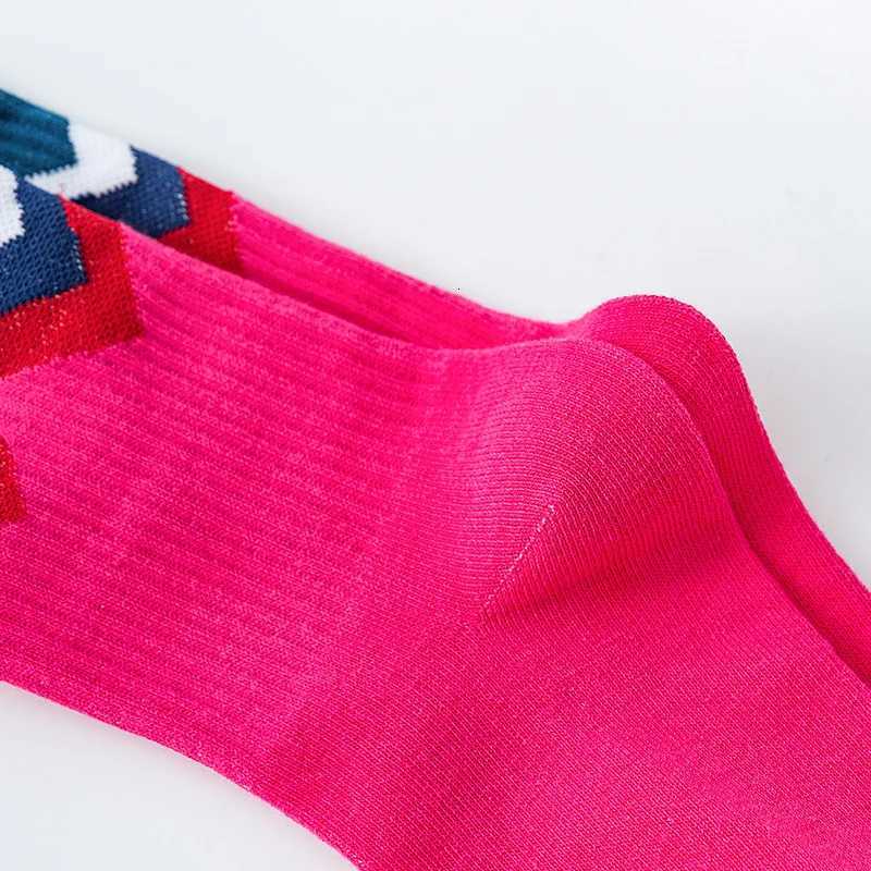 3 Pairs/box Socks Mens Autumn Fashion Skateboard Sports Letter Embroidery Lovers White /Red /Blue Trend Hip Hop Cotton SocksT251209