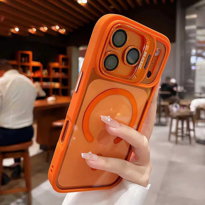 Matte Hard PC tra Slim Case For iPhone 17 12 13 14 16 15 Pro Max 17Pro Cases Plating Camera Film Transperent Shockproof Cover C251209