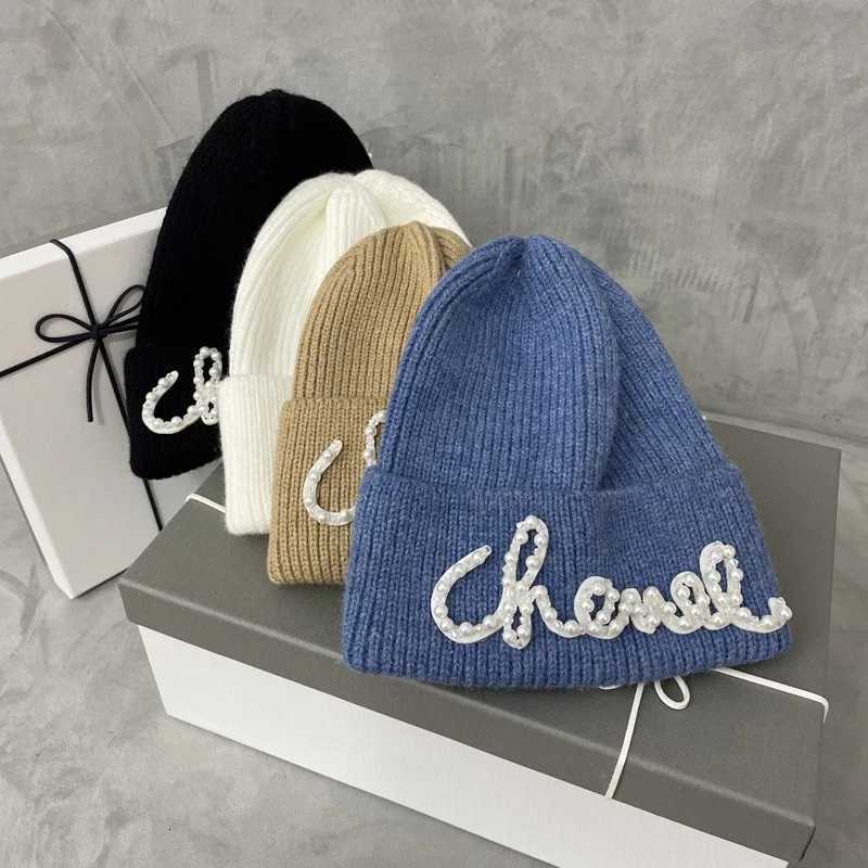 Luxury 2025 New Womens Korean Pearl Letter Knitted Beanie - Winter Warm Ear Protection Soft Elastic Fashionable Daily Cap Y251209