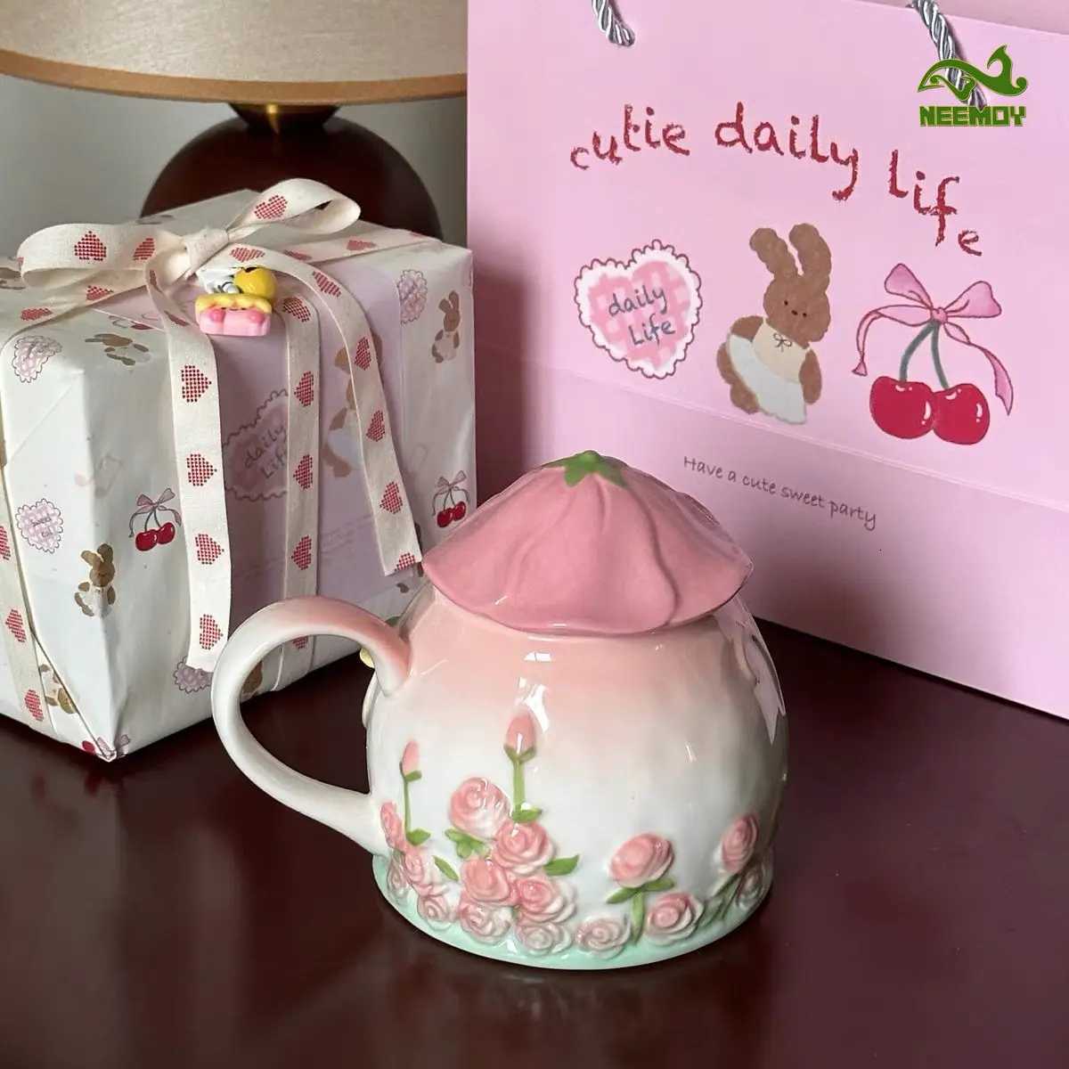 Handmade Cute Girl Ceramic g with Lid Exquisite Coffee Cup with Handle Off Brage Set Restaurant and Hotel Supplies H251209