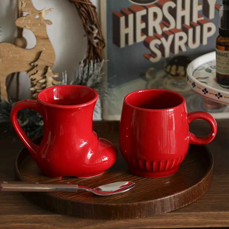 Creative Red Shoes Shaped g with Handle Household Solid Color Ceramic Water Cups Off Coffee Cups Christmas Gift for Friends H251209