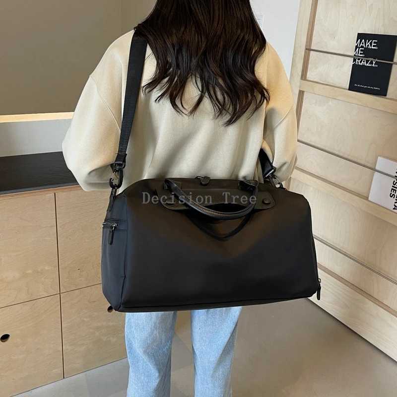 2025 new large capacity lage dry and wet separati with shoe storage wens daily fitness bag portable travel handbag a001 Y251209