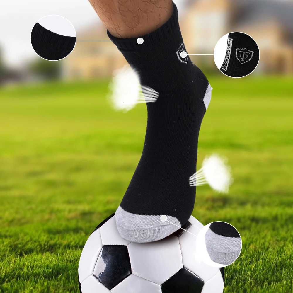 Fashion Men Sport Socks Breathable Sweat Absorbing Odor Resistant Soft Anti-slip Socks High Elastic Middle Tube Towel Sport SockT251209