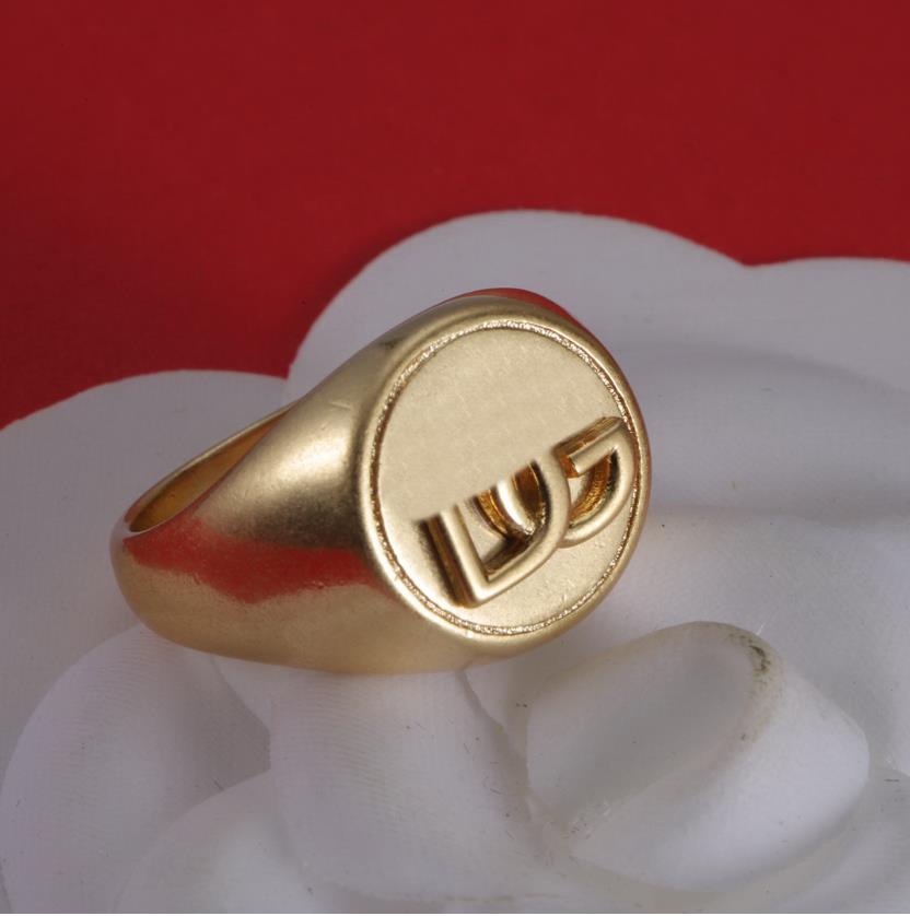 New Designed women letters ring gold Copper Plated rings fashion Designer Jewelry DDGG-R1001