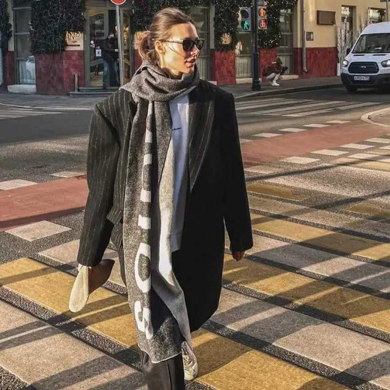 Luxury 2025 HOT Winter Scarf Shawl Letter Womens Winter Warm Cashmere Scarf Thick Long Scarf Pashmina Unisex Factory Sales Y251208