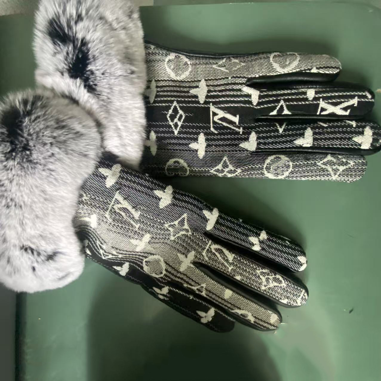 Designer luxurious sheepskin leather gloves, pure leather creative gloves, touchscreen gloves