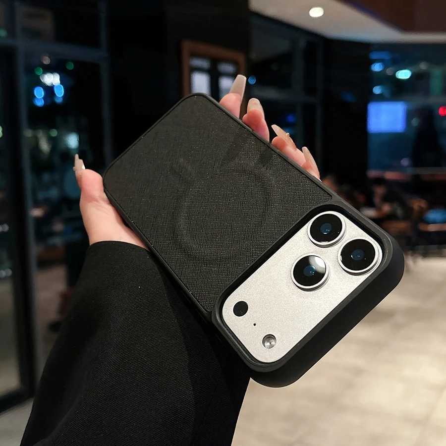 Retro Leather Protection Phone Case for iPhone 17 Air 16 15 14 Plus 13 12 11 Pro Max Charging Function tra Slim Cover C251209