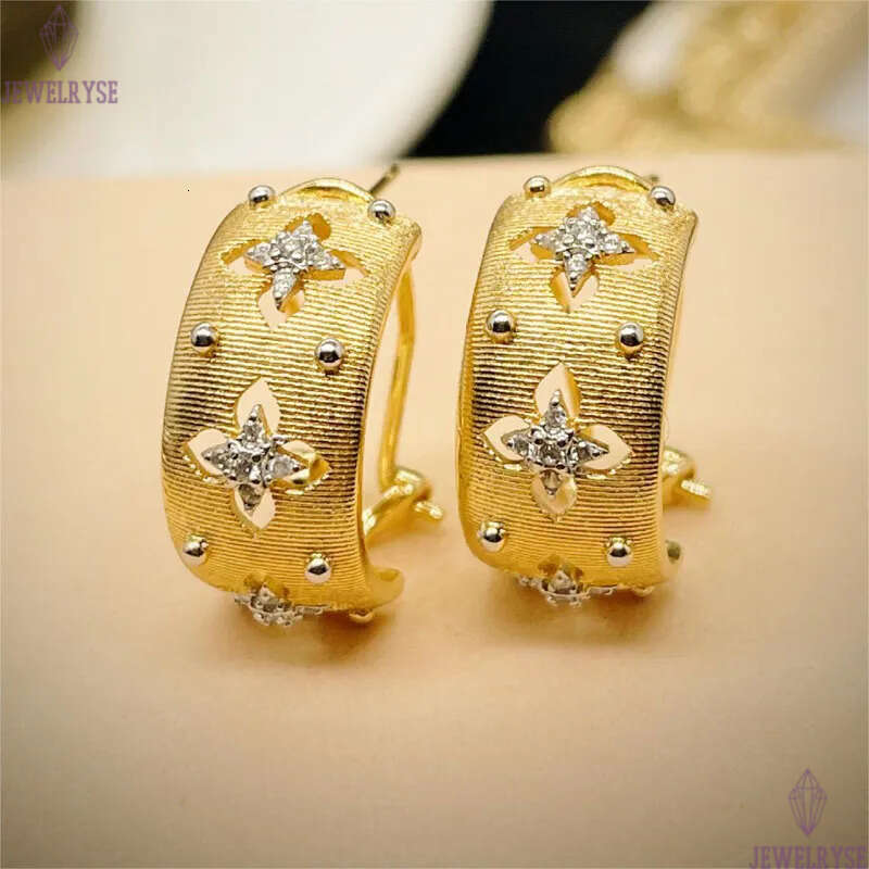 18K Gold Plated Vintage Clover Rings with Handcrafted Italy Court Style Luxury Buqlt Brand Star Nail Finger Designer Ring Jewelry Gift