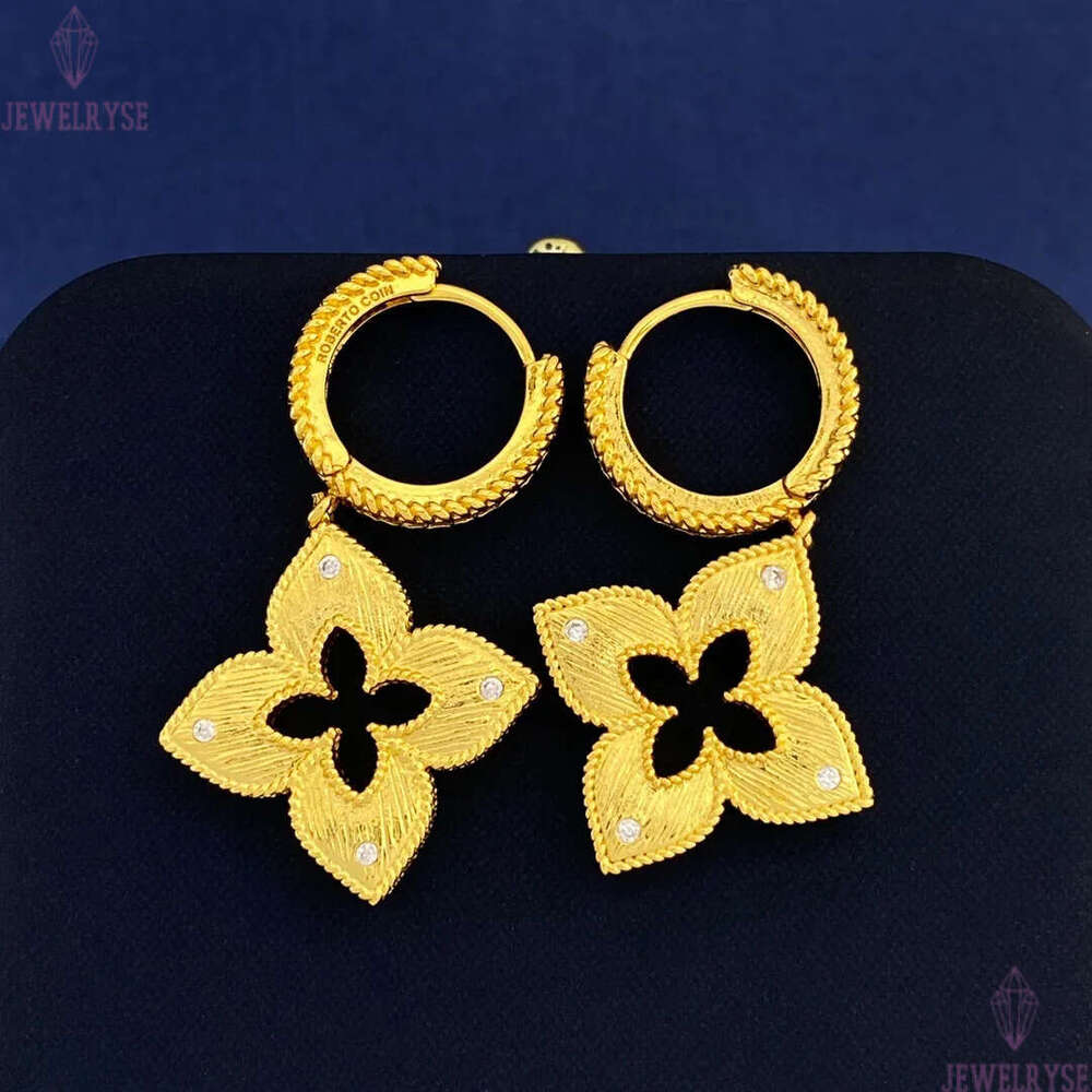 Luxury Italy classic clover designer stud earrings for women 18k gold hollow flower wire laser bracelets necklace ring tassel earring wedding jewelry