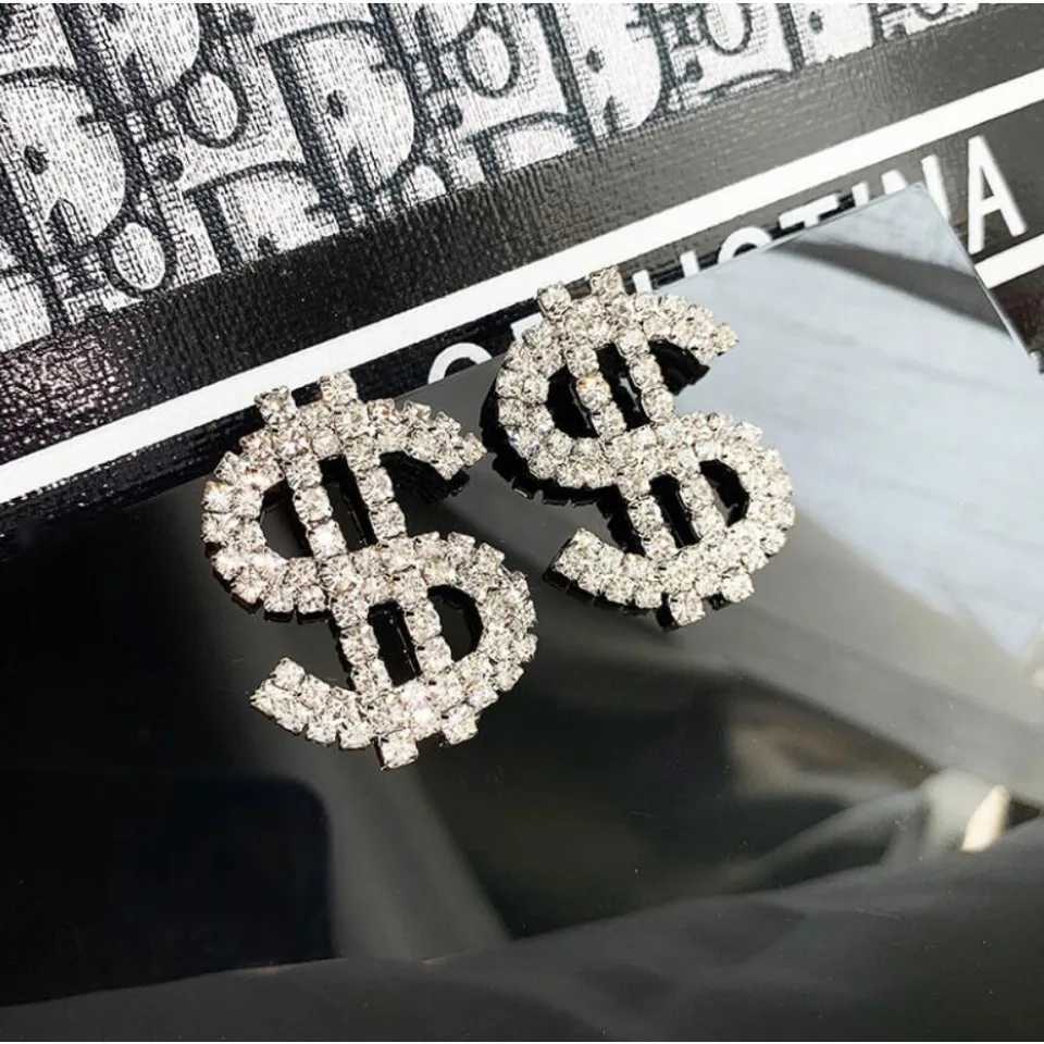 Unique Womens Wedding Holiday Sparkling Crystal Earrings Jewelry Accessories Gifts K251209 H260202