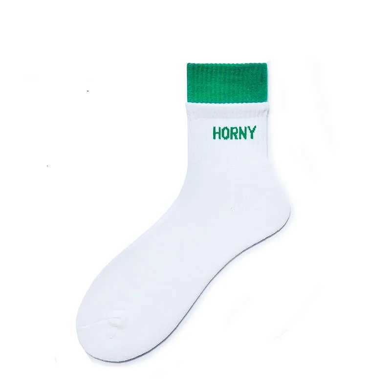 Socks Men Calcetines Hombre Basketball Socks Meias Masculina Casual Fashion Cotton Sock Sweat Sport Middle Tube Letter SocksT251209