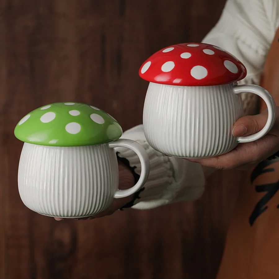 350ML Ceramic shro Coffee g with Lid Creative Red shro Breakfast g Exquisite Afternoon Tea Latte Cup Birthday Gift H251209
